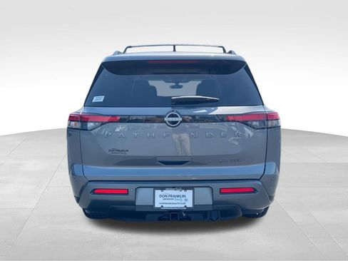 New 2026 Nissan Pathfinder SL w/ SL Premium Package AWD/4WD image 7