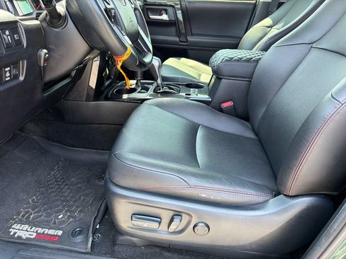 Used 2020 Toyota 4Runner TRD Pro AWD/4WD image 17