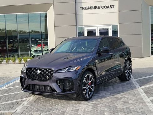 Used 2025 Jaguar F-PACE SVR AWD/4WD image 1