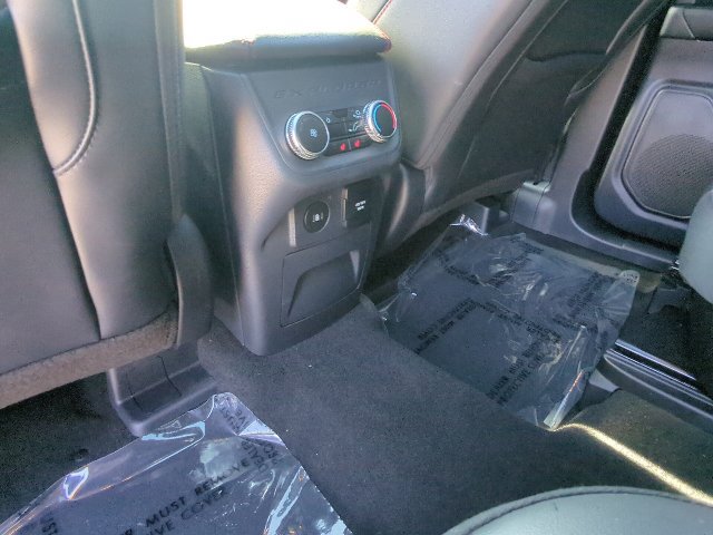 Used 2025 Ford Explorer ST w/ Sun And Sound Package AWD/4WD image 27