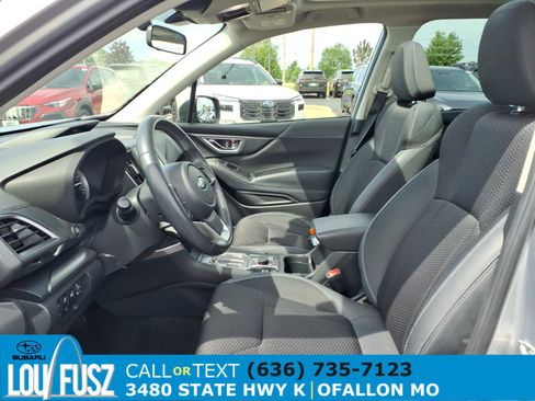 Used 2022 Subaru Forester Premium AWD/4WD image 27