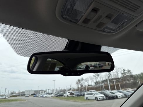 Used 2021 Honda HR-V EX-L image 27