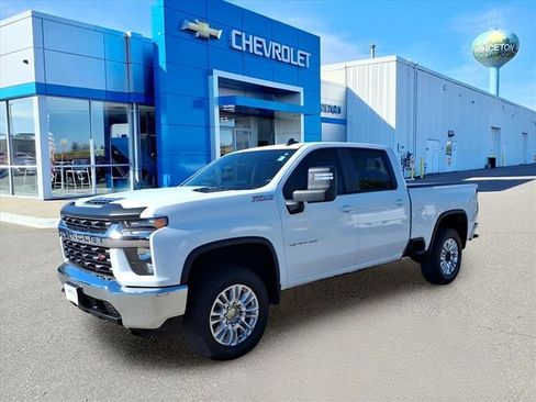 Used 2020 Chevrolet Silverado 2500 LT w/ Z71 Off-Road Package image 8