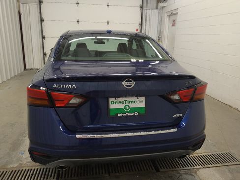 Used 2021 Nissan Altima 2.5 SR w/ SR Premium Package AWD/4WD image 6