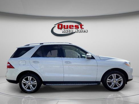 Used 2014 Mercedes-Benz ML 350 ML350 4MATIC w/ Premium 1 Package image 18