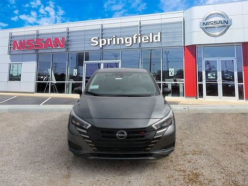 New 2025 Nissan Versa SR w/ Trunk Package image 2