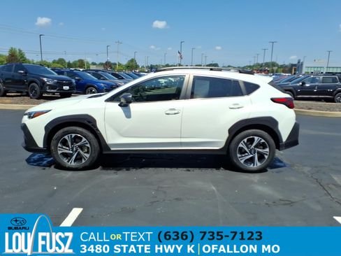 Used 2024 Subaru Crosstrek 2.0i Premium AWD/4WD image 4