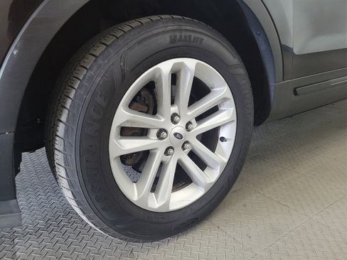 Used 2017 Ford Explorer 4WD image 31