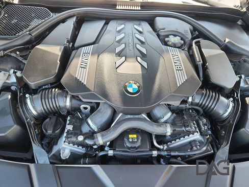 Used 2022 BMW 750i xDrive 750i xDrive Sedan 4D image 30