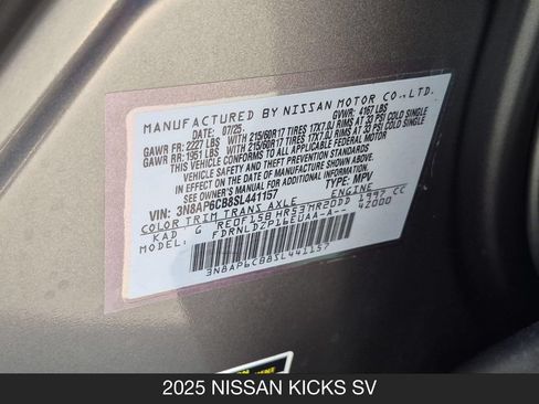Used 2025 Nissan Kicks SV w/ SV Premium Package AWD/4WD image 27