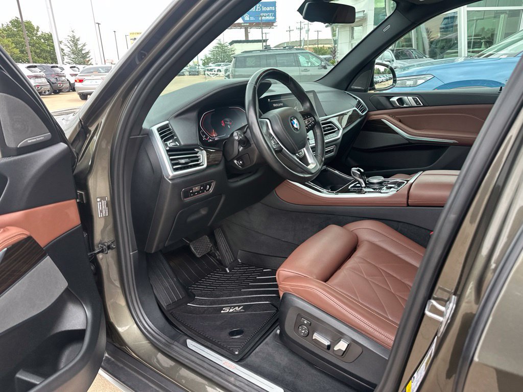 Used 2023 BMW X5 sDrive40i w/ Climate Comfort Package RWD image 16