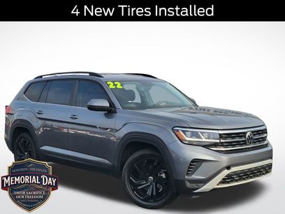Used 2022 Volkswagen Atlas SE w/ Black Wheel Package