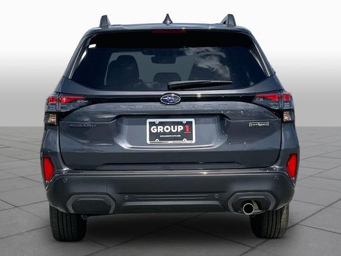 Used 2025 Subaru Forester Limited AWD/4WD image 5