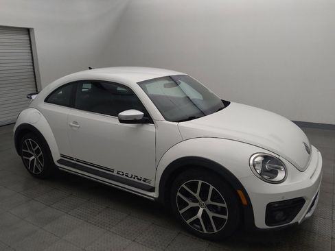 Used 2017 Volkswagen Beetle 1.8T Dune image 11