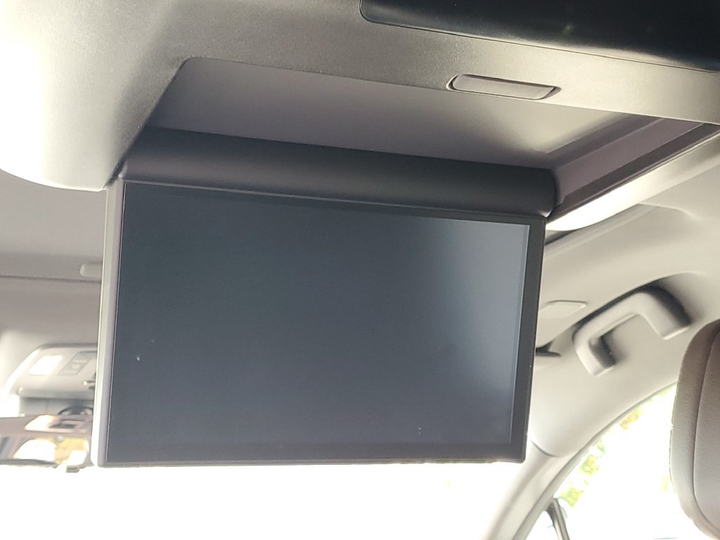 Used 2022 Toyota Sienna Platinum AWD/4WD image 32