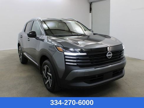 New 2026 Nissan Kicks SV w/ SV Premium Package image 5