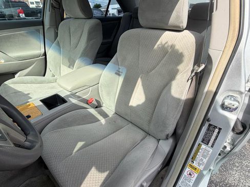 Used 2007 Toyota Camry XLE FWD image 10