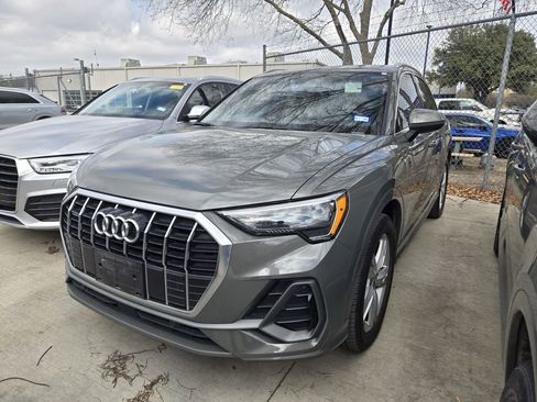 Used 2020 Audi Q3 2.0T Premium image 4