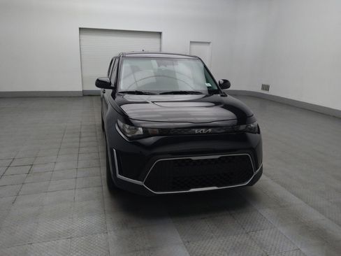Used 2023 Kia Soul LX w/ LX Technology Package FWD image 14