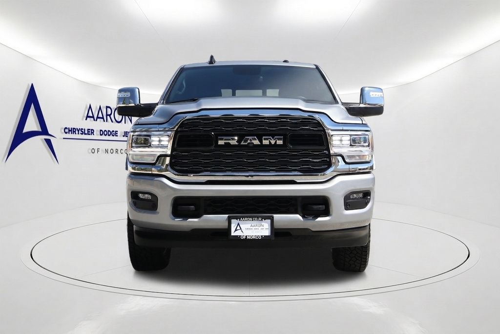 Used 2024 RAM 2500 Limited AWD/4WD image 2