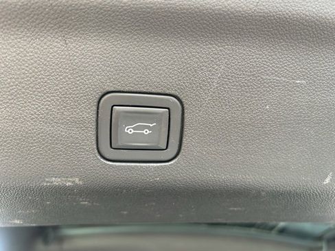 Used 2021 Chevrolet Tahoe LT image 7