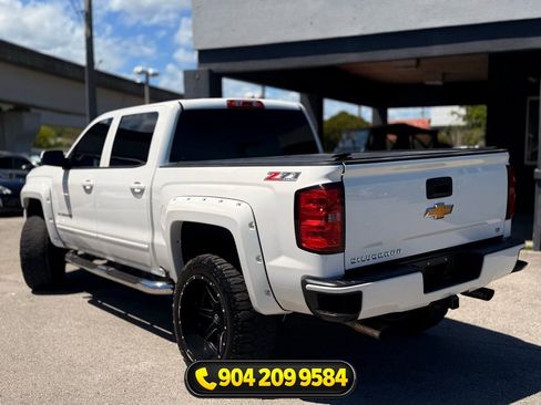 Used 2017 Chevrolet Silverado 1500 LT w/ LT Convenience Package AWD/4WD image 7