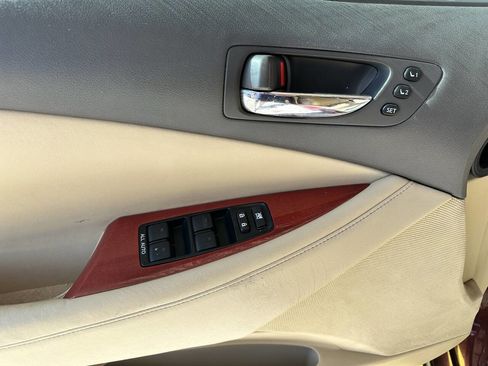 Used 2007 Lexus ES 350 w/ Premium Pkg image 9