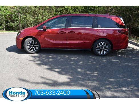 New 2026 Honda Odyssey EX-L image 4