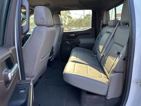 Used 2019 GMC Sierra 1500 SLT w/ SLT Premium Package AWD/4WD image 13