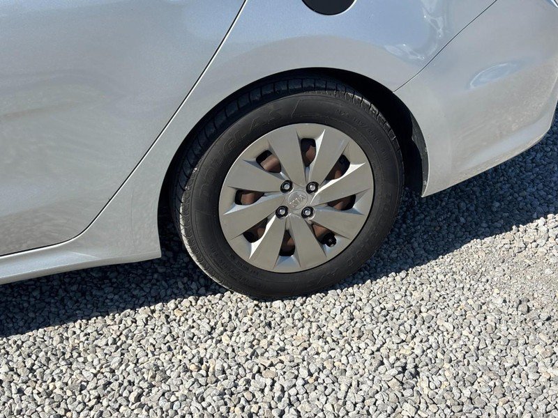 Used 2018 Kia Rio S FWD image 12