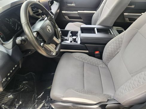 Used 2022 Toyota Tundra SR5 AWD/4WD image 3