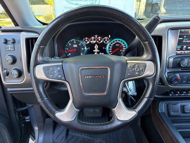Used 2017 GMC Sierra 1500 Denali w/ Denali Ultimate Package AWD/4WD image 32