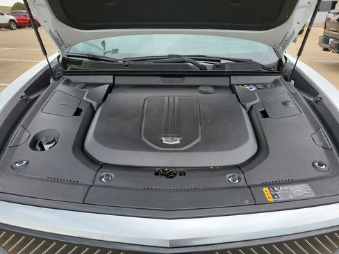 Certified 2024 Cadillac Lyriq Luxury w/ LPO, Floor Liner Package image 29