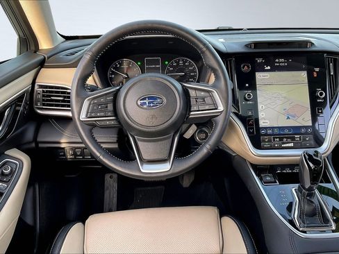 Certified 2025 Subaru Outback Limited image 5