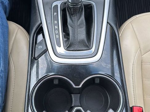 Used 2018 Ford Edge SEL w/ Equipment Group 201A image 20