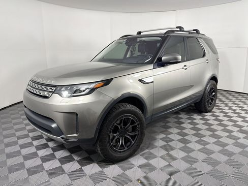Used 2018 Land Rover Discovery HSE Luxury image 1