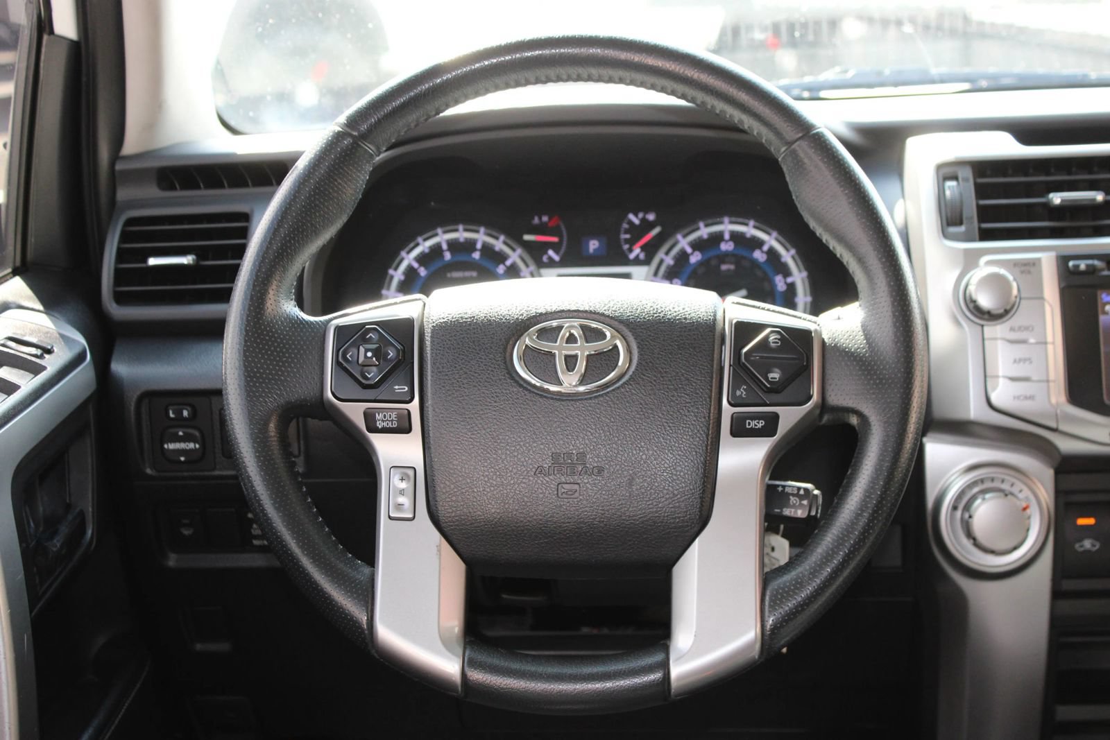 Used 2019 Toyota 4Runner SR5 AWD/4WD image 27