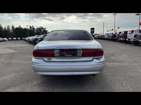 Used 2002 Buick Le Sabre Custom w/ Prestige Pkg FWD image 6