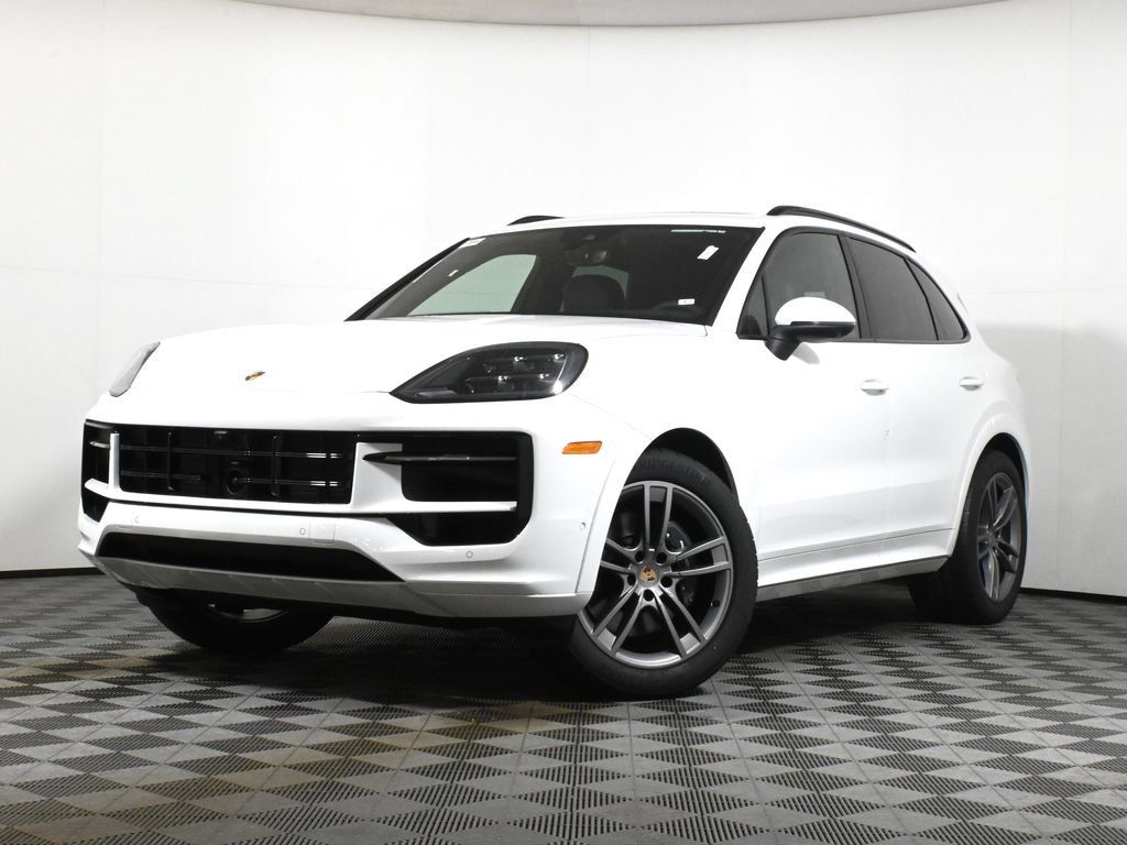 Used 2026 Porsche Cayenne AWD/4WD image 1