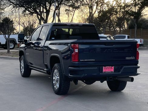 Used 2023 Chevrolet Silverado 2500 High Country image 4
