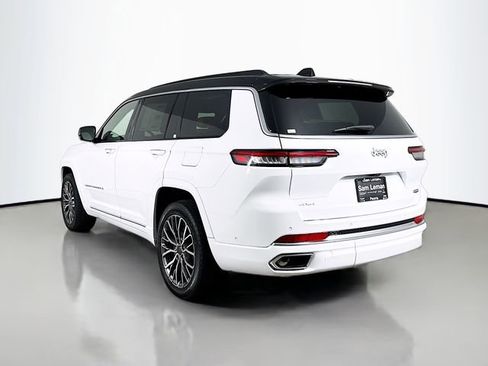 New 2025 Jeep Grand Cherokee L Summit image 5