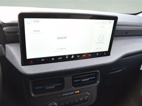 New 2026 Ford Maverick XLT w/ XLT Luxury Package image 9