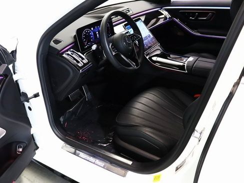 Used 2022 Mercedes-Benz S 500 4MATIC image 21