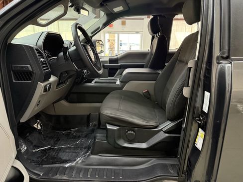 Used 2017 Ford F150 XL w/ Equipment Group 101A Mid AWD/4WD image 11