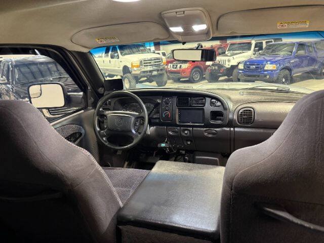Used 2002 Dodge Ram 2500 Truck 4x4 Quad Cab image 17