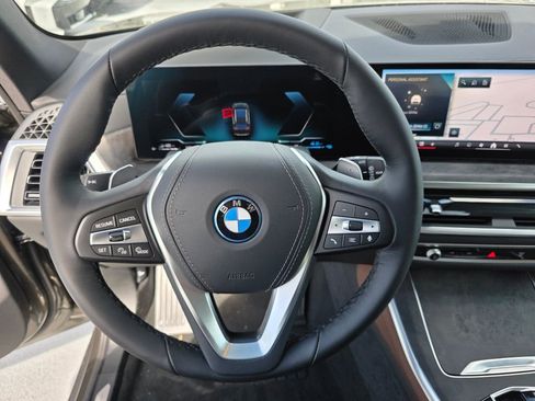 New 2026 BMW X5 xDrive50e image 13