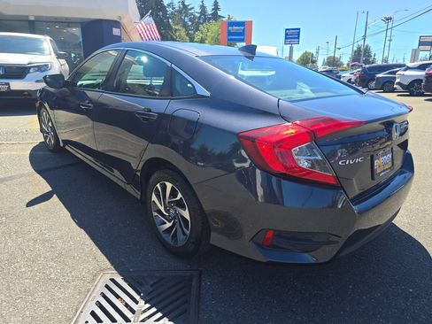 Used 2017 Honda Civic EX image 5