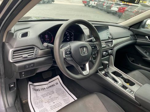 Used 2020 Honda Accord LX image 10