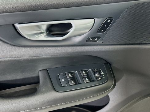Used 2024 Volvo S60 B5 Core FWD image 14