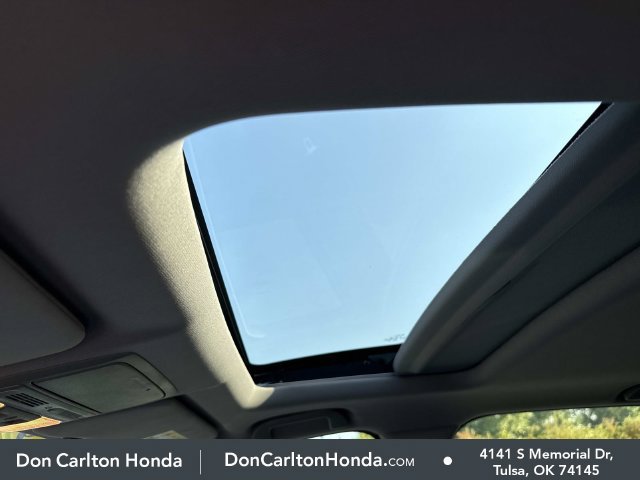 Used 2019 Honda CR-V Touring image 9